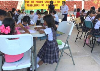 Continúa DIF La Paz con el trabajo en las escuelas