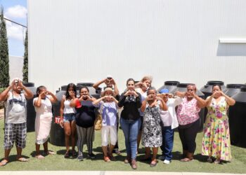 Apoya programa mujeres que transforman a familias de Los Cabos, con tinacos: Diputada Gabriela Montoya