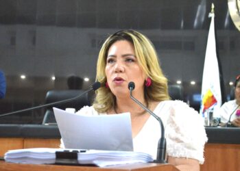 Presentan iniciativa de Ley de Instituciones y Procedimientos Electorales de BCS
