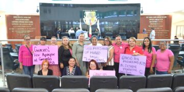 Pide Comisión de Igualdad concesiones de transporte para mujeres