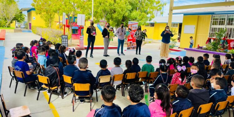 PROGRAMA ESCUELA SEGURA INSTRUYE EN PREVENCIÓN DE VIOLENCIA Y ADICCIONES