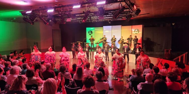 CULTURA Y FOLCLOR CLAVE PARA LA PROMOCIÓN DE BCS EN ESPAÑA: SETUE