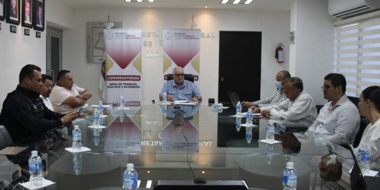 A TRAVÉS DE LA MESA PERMANENTE ORGANIZAN BRIGADAS DE INSPECCIÓN DE TRANSPORTE EN LOS CABOS