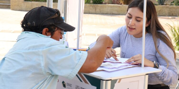 Gobierno Estatal ha colocado a cien loretanos en trabajos formales: SNE-BCS