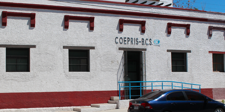 REALIZA COEPRIS SEGUIMIENTO PUNTUAL DE LAS DENUNCIAS SANITARIAS PRESENTADAS POR COMENSALES