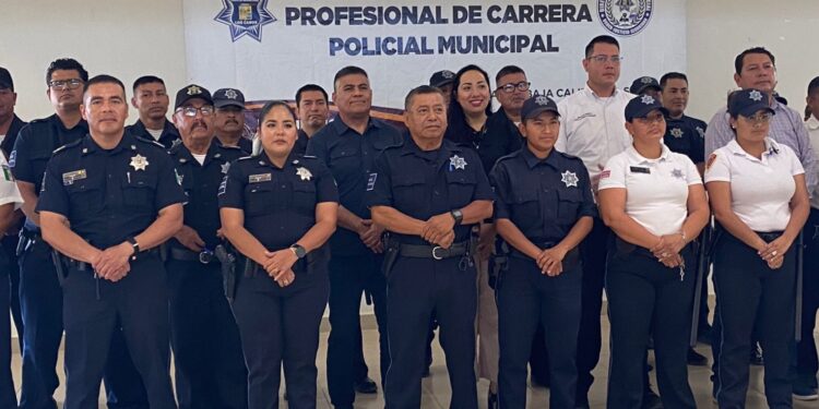 POLICÍAS MUNICIPALES DE LOS CABOS SON EVALUADOS EN COMPETENCIAS BÁSICAS DE LA FUNCIÓN POLICIAL