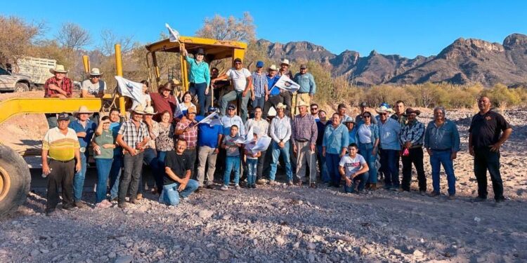 ARRANCAN TRABAJOS DE REHABILITACIÓN DE CAMINOS EN LA ZONA SERRANA DE SANTA ÁGUEDA