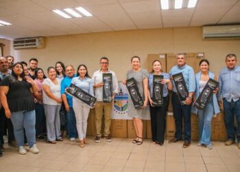 INSTALARÁ AYUNTAMIENTO DE MULEGÉ MIL LUMINARIAS