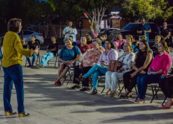 REALIZAN EN MULEGÉ CONFERENCIA MAGISTRAL POR EL DÍA DE LA SORDOCEGUERA