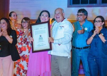 ENTREGAN NOMBRAMIENTO DE PUEBLO MÁGICO A SANTA ROSALÍA