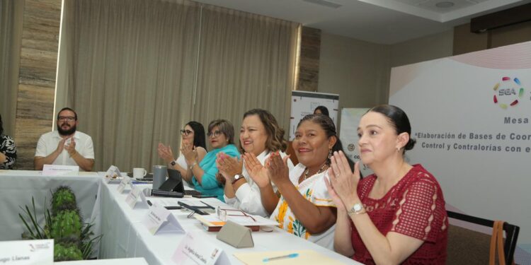 Establecen objetivos y toman acuerdos para trabajo conjunto más de 40 Órganos Internos de Control con el Sistema Estatal Anticorrupción