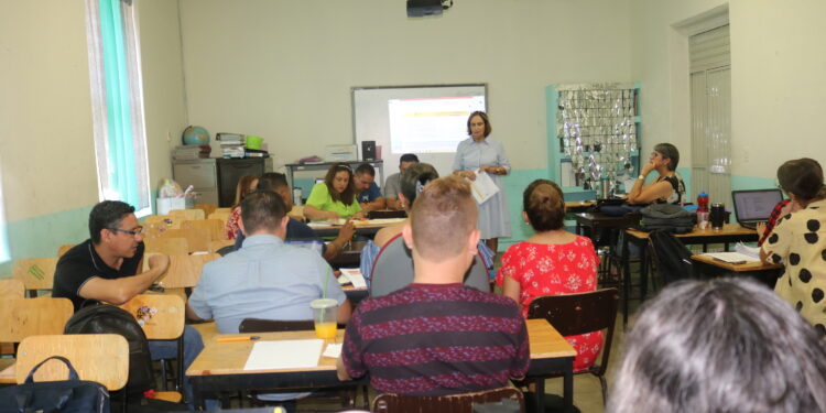 CERCA DE 10 MIL DOCENTES TALLER INTENSIVO DE LA NUEVA ESCUELA MEXICANA