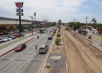 GOBIERNO DEL ESTADO HA RECONSTRUIDO 6 MIL 380 METROS LINEALES EN BULEVARES FORJADORES Y OLACHEA DE LA PAZ