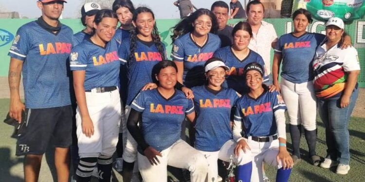 Son subcampeonas estatales equipo de softbol de Impulso