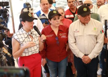 Supervisa Alcaldesa limpieza de arroyos y albergues en La Paz