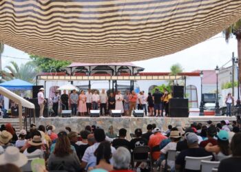 Inaugura gobernador Víctor Castro la XV edición&nbsp;del Festival del Mango de Todos Santos