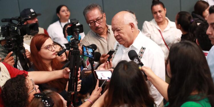 Provechosa visita de trabajo a la Ciudad de México: VMCC