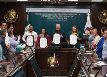 FIRMAN GOBIERNO DEL ESTADO Y SEMARNAT CONVENIO DE TRABAJO PARA MEJORAR LA CALIDAD DEL AIRE