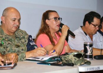 El Consejo Municipal de Protección Civil en Los Cabos conformado por autoridades y dependencias de los tres órdenes de Gobierno, autorizó en sesión permanente la apertura de 21 refugios temporales dentro del Plan A distribuidos en toda la geografía municipal