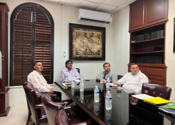 El alcalde del XIV Ayuntamiento de Los Cabos, Oscar Leggs Castro enfatizó que la actual Administración brindará las facilidades necesarias para que el Instituto Mexicano del Seguro Social (IMSS), construya el nuevo Hospital General Regional