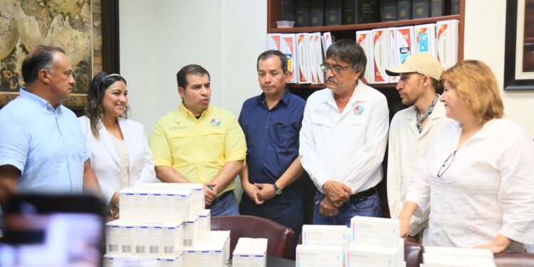 El pasado martes 01 de agosto, la Dirección Municipal de Salud a cargo del Dr. Juan Carlos Costich Pérez recibió en donación un lote de medicamento para combatir el cáncer con un valor superior a los $20 millones de pesos