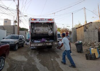todas las dependencias municipales deberán estar muy al pendiente para atender a la población, antes, durante y después de la contingencia ocasionada por los inminentes efectos del huracán “Hilary”.