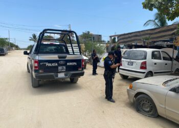 La Dirección General de Seguridad Pública, Policía Preventiva y Tránsito Municipal a cargo del Ing. Jesús Antonio Gómez Rodríguez, atienden los llamados de la población cabeña realizando de forma continua operativos para retirar vehículos chatarra que obstruyan la vía pública.
