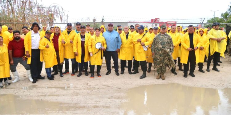 las brigadas que integran al Consejo Delegacional de Protección Civil en Cabo San Lucas siguen activas en caso de alguna otra eventualidad meteorológica durante la presente Temporada de Huracanes y Ciclones Tropicales 2023.