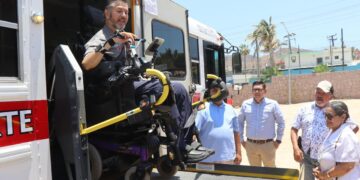 En Cabo San Lucas, imparte talleres y programas tanto dirigido a empresas, instituciones educativas y ciudadanía en general.