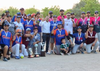 Con gran éxito se realiza la primera edición de la Copa RV Sóftbol en La Paz