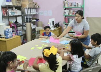 CLAUSURAN CURSOS DE VERANO EN BIBLIOTECAS PÚBLICAS DE LA PAZ