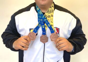 Conquista Carlos Juárez 3 medallas en Campeonato Nacional de Halterofilia