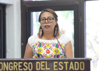 &nbsp;Urge Diputada Teresita Valentín que se aceleren los beneficios del Gobierno Federal a afectados del Huracán Hilary en Mulegé