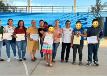 La diputada Teresita Valentín Vázquez promueve&nbsp; la preservación de las tradiciones mediante talleres de autoempleo