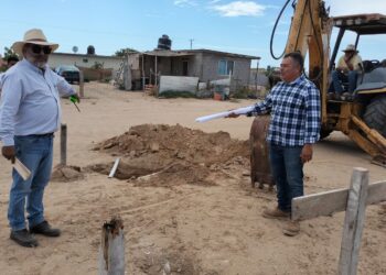 INICIA CONSTRUCCIÓN DE SISTEMA DE AGUA POTABLE PARA LA COLONIA LIBERTAD EN GUERRERO NEGRO