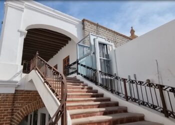 INSTALA GOBIERNO DEL ESTADO ELEVADOR EN CENTRO CULTURAL LA PAZ