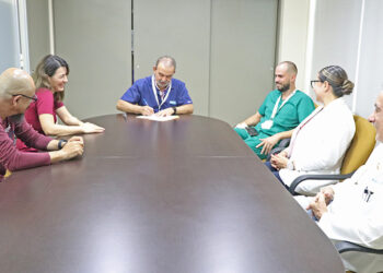 FIRMA CONVENIO HOSPITAL SALVATIERRA CON ISC PARA BRINDAR MUSICOTERAPIA A NIÑOS CON CÁNCER