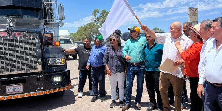 DA GOBERNADOR VCC BANDERAZO DE SALIDA A 3 MIL TONELADAS DE EXCEDENTE DE TRIGO HACIA SONORA