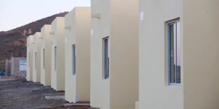 ENTREGA GOBERNADOR VCC, 22 VIVIENDAS PROGRESIVAS A FAMILIAS DE SANTA ROSALÍA