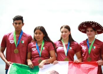 MEDALLA DE ORO PARA JACK GAXIOLA EN EL CCCAN DE AGUAS ABIERTAS