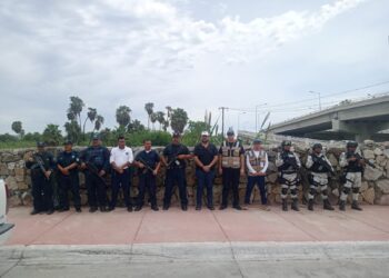Autoridades del XIV Ayuntamiento de Los Cabos de manera conjunta con los diversos órdenes de Gobierno, llevaron a cabo un operativo en zonas de prioridad del humedal.