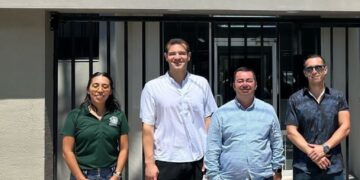 Alcalde Oscar Leggs Castro, atendió la invitación del municipio de Ensenada con el objetivo de dar inicio a los trabajos colaborativos y de alianzas como ciudades hermanas.