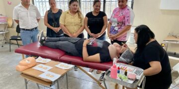 En Los Cabos más de 3 mil personas han egresado de los cursos y talleres que se ofrecen a través de los Centros de Desarrollo Comunitario