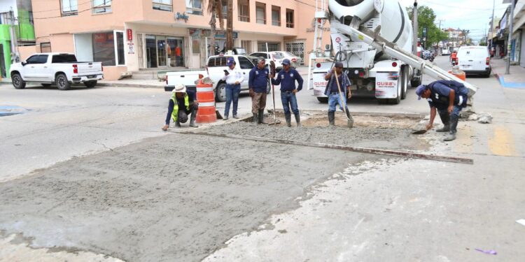 Esta mañana se retomó el Programa Permanente de Bacheo en Cabo San Lucas