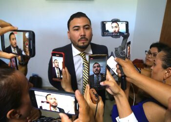 El tesorero general del XIV Ayuntamiento de Los Cabos, Cristopher Albertini Camacho Ortegón, aseguró que la dependencia a su cargo es sumamente demandante