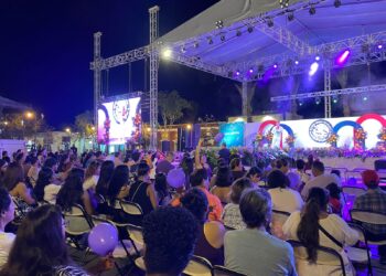 Con el objetivo de que todas las personas que habitan en el municipio puedan gozar de festejos adecuados por el mes patrio, el tesorero general Cristopher Albertini Camacho Ortegón, informó que hay presupuesto destinado únicamente para los festejos.