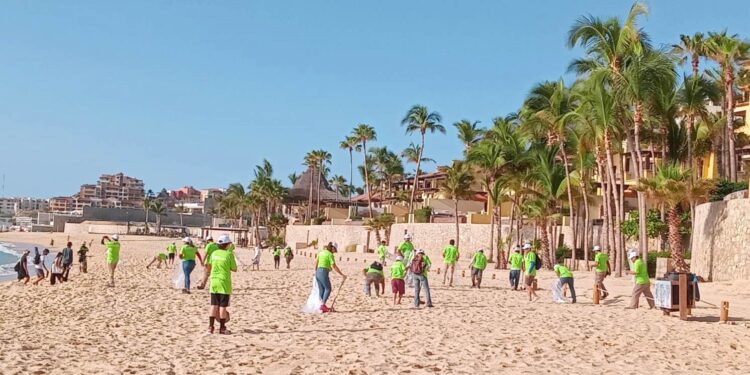 “Somos los guardianes incansables del territorio nacional, trabajamos día a día para que las futuras generaciones puedan disfrutar de nuestras bellezas naturales”, expresó el coordinador de la Zona Federal Marítimo Terrestre (ZOFEMAT), Manuel Cortez Ávila