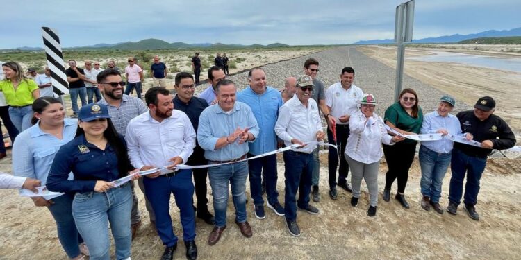 El alcalde Oscar Leggs Castro inauguró la obra que coloca al municipio de Los Cabos como ejemplo a nivel nacional en materia de Protección Civil.
