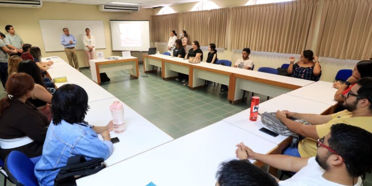 UABCS e ICATEBCS inauguran curso introductorio a la Lengua de Señas Mexicana