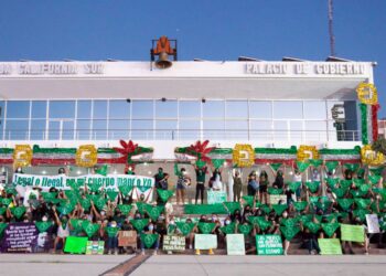 Asamblea Feminista de BCS convoca a plantón por aborto accesible, libre y digno